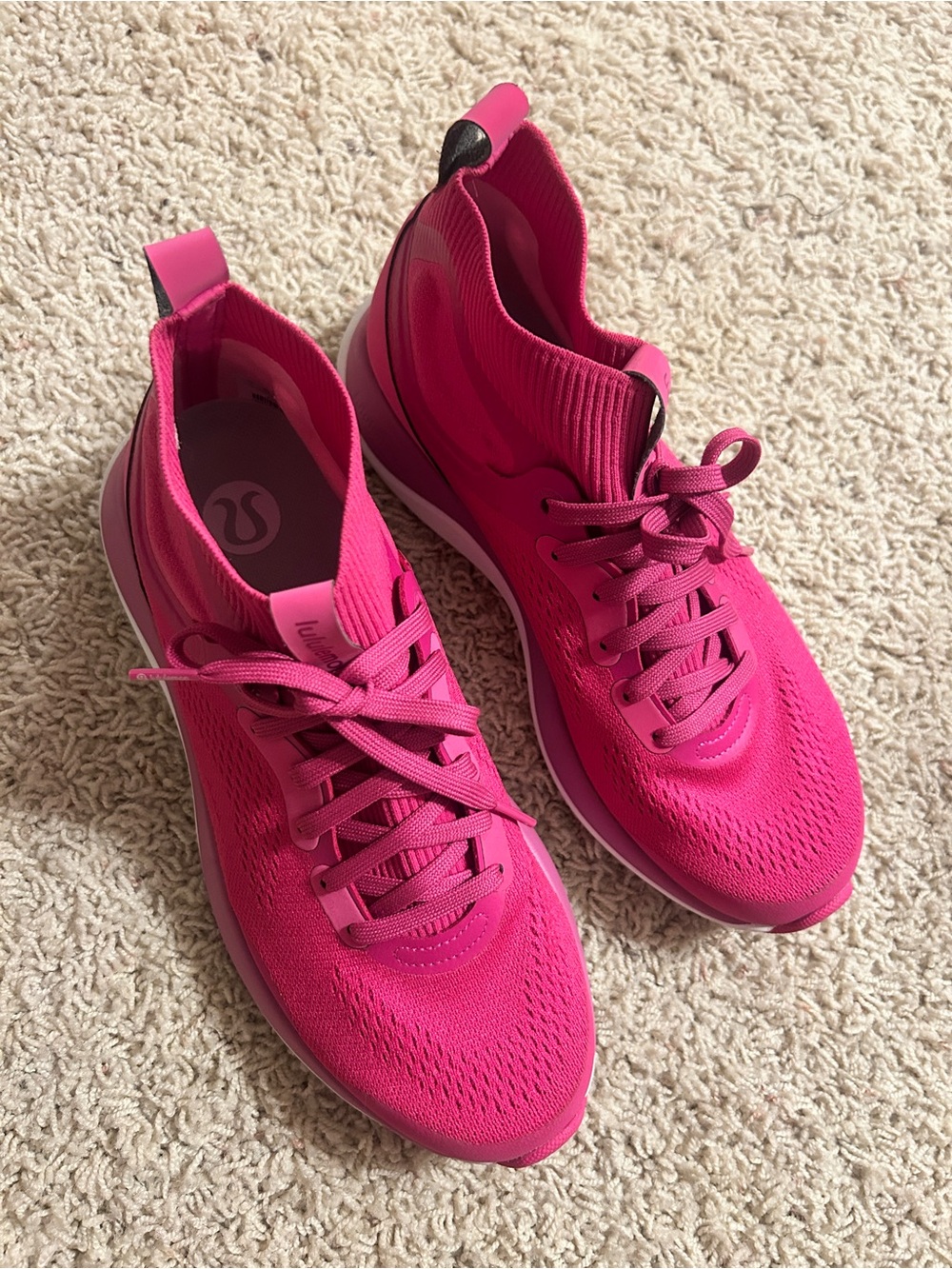 Lululemon Chargefeel Mid Shoe